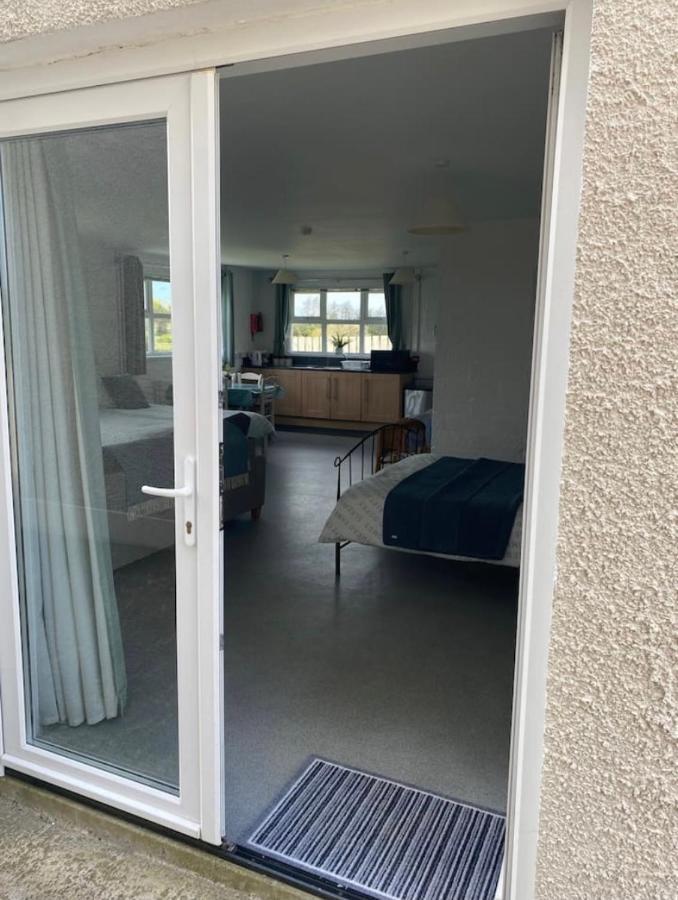 Mill House Studio Apartment Stranocum Екстериор снимка